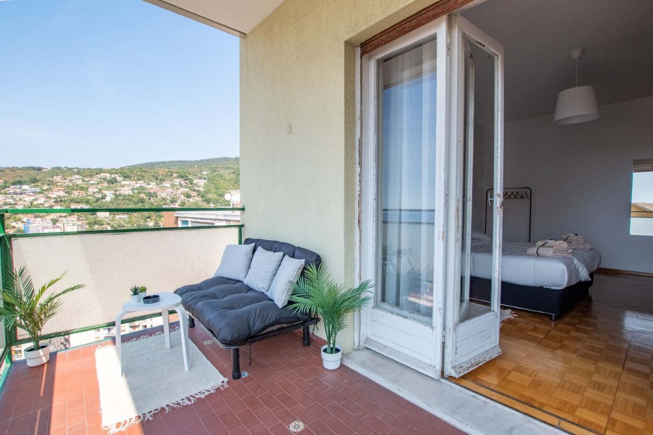 Apartament Free Parking -6 Posti Letto E Terrazzo Vista Mare Triest Zewnętrze zdjęcie